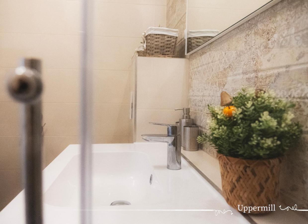 Uppermill Suite #3 Печ Екстер'єр фото